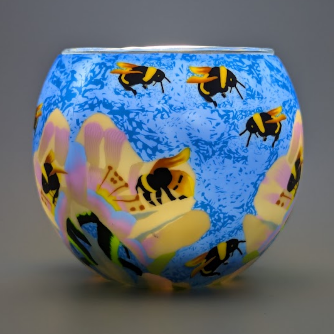 Claymaster Light Globe – Busy Bees Design, Gift Boxed